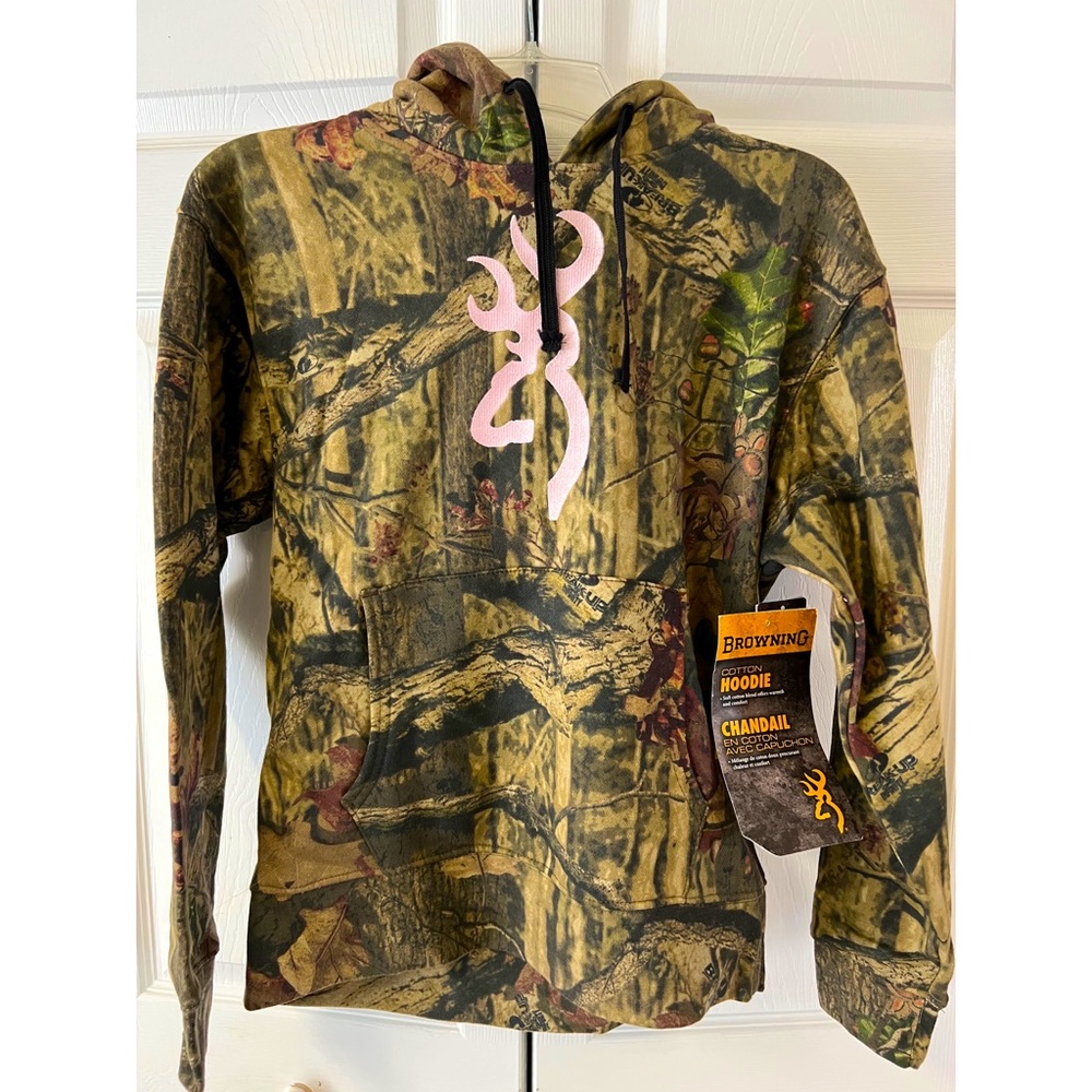 Womens Browning camo / pink hoodie NWT size M